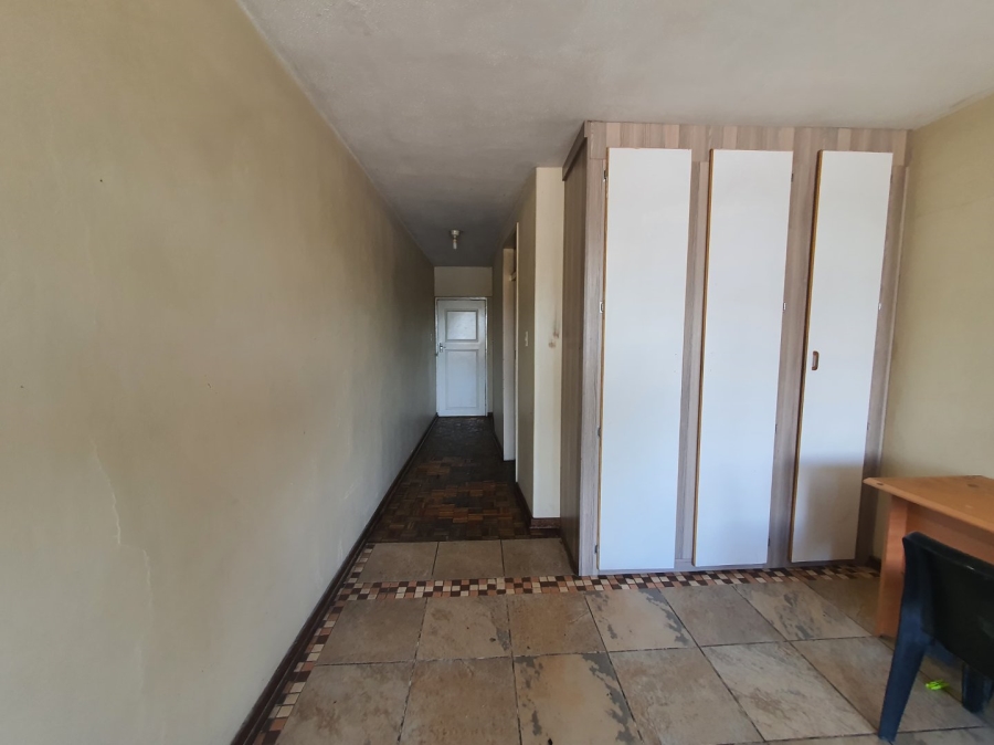 1 Bedroom Property for Sale in Bloemfontein Free State